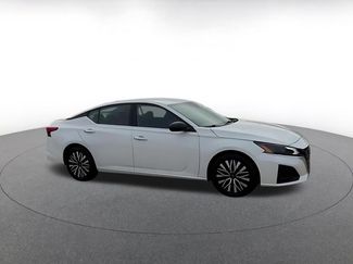 Used 2024 Nissan Altima 2.5 SV video 2