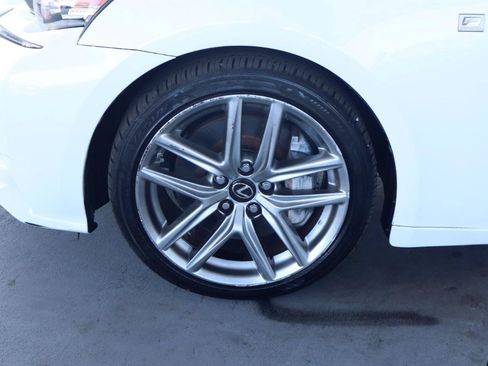 Used 2016 Lexus IS 350 w/ F Sport Package RWD image 11