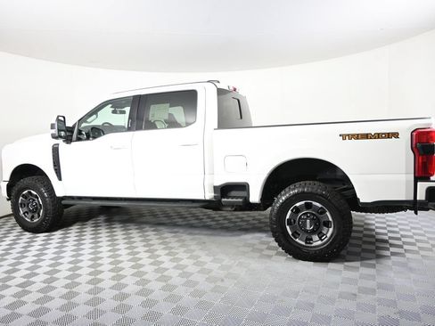 Used 2023 Ford F350 Lariat w/ Tremor Off-Road Package AWD/4WD image 3
