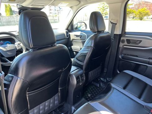 Used 2025 Ford Bronco Sport Outer Banks w/ Outer Banks Tech Package+ image 27