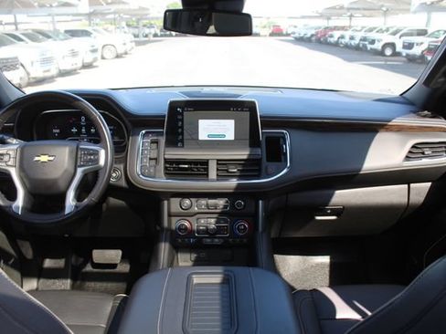 Used 2023 Chevrolet Tahoe Premier AWD/4WD image 22