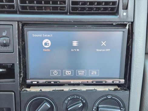 Used 2001 Volkswagen Eurovan FWD image 14