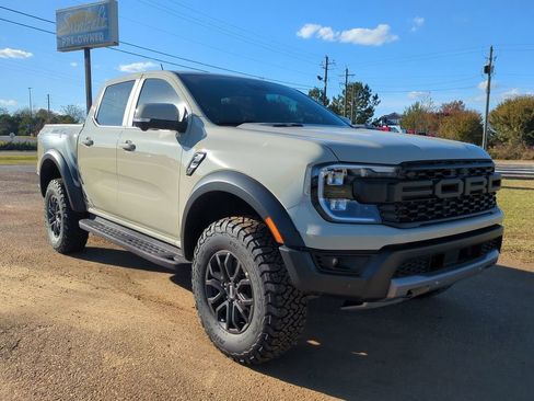 New 2025 Ford Ranger Raptor image 2