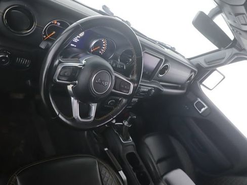 Used 2022 Jeep Wrangler Unlimited Sahara image 17