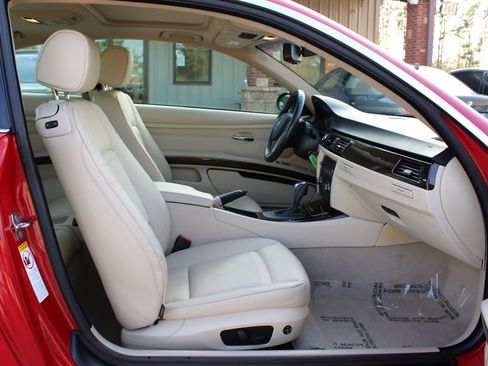 Used 2009 BMW 328i Coupe image 13
