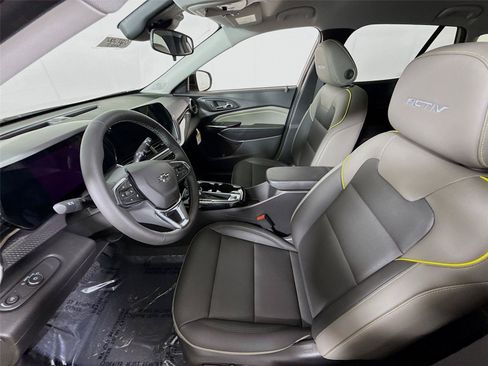 New 2026 Chevrolet Trax ACTIV w/ Driver Confidence Package FWD image 14