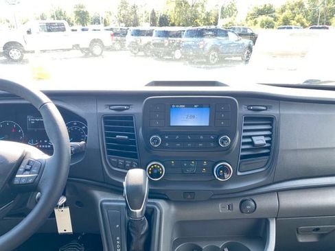 New 2025 Ford Transit 250 148 Medium Roof image 20