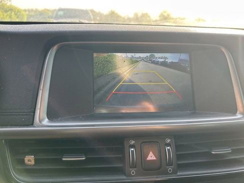 Used 2018 Kia Optima LX FWD image 8