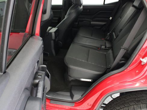 Used 2025 Toyota 4Runner TRD Off-Road Premium w/ Tow Technology Package AWD/4WD image 30