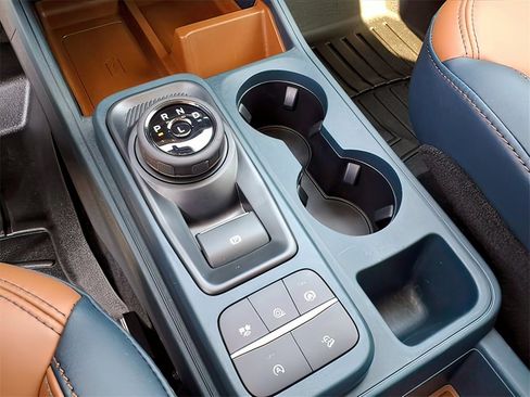 Used 2024 Ford Maverick Lariat w/ FX4 Off-Road Package image 13