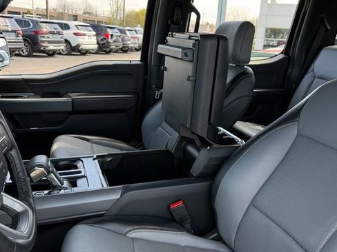 Used 2025 Ford F150 Lightning Lariat AWD/4WD image 34