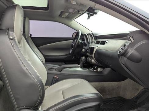 Used 2015 Chevrolet Camaro SS image 19