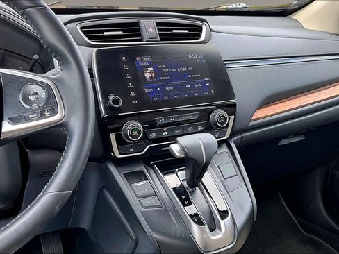 Used 2018 Honda CR-V Touring image 6