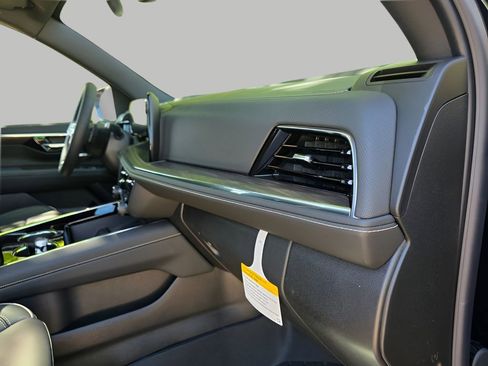 New 2026 Chevrolet Tahoe Premier w/ Sun And Tow Package image 15