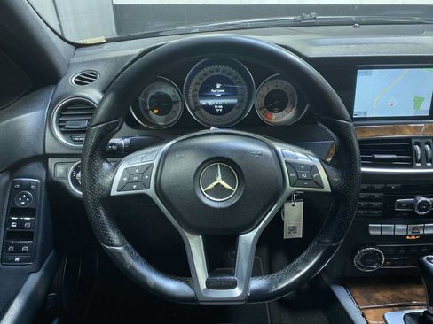 Used 2013 Mercedes-Benz C 300 4MATIC Sedan image 15