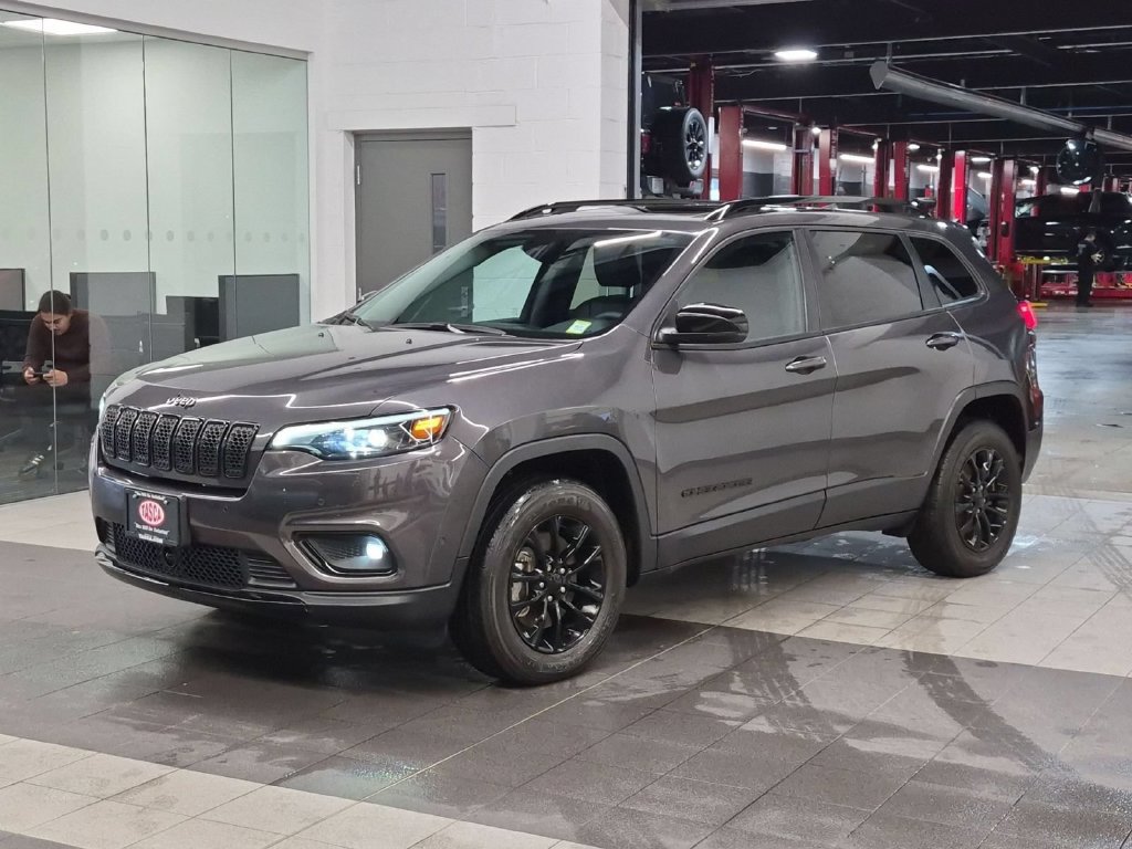 Used 2023 Jeep Cherokee Altitude Lux w/ Lux Elite Package AWD/4WD image 9