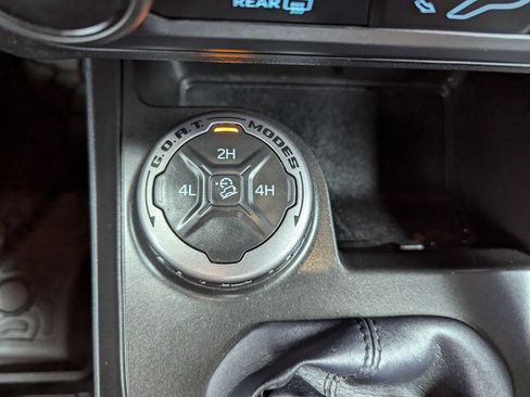 Used 2021 Ford Bronco Big Bend image 26