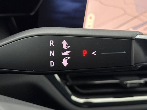 New 2026 Chevrolet Equinox EV RS image 22