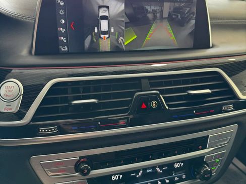 Used 2018 BMW 750i xDrive AWD/4WD image 50