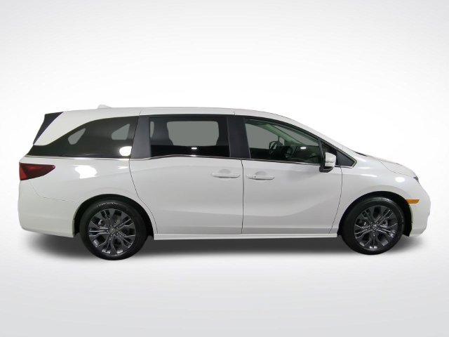 New 2027 Honda Odyssey Touring image 23