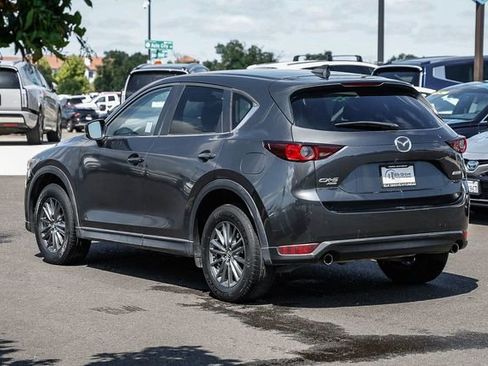 Used 2017 MAZDA CX-5 Touring image 2