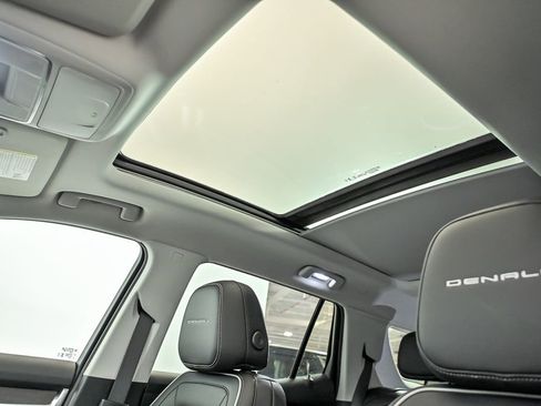 New 2026 GMC Terrain Denali w/ LPO, Floor Liner Package AWD/4WD image 9