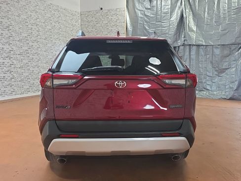 Used 2019 Toyota RAV4 Adventure image 7