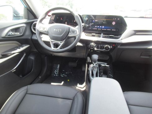 New 2026 Chevrolet Trax ACTIV w/ Driver Confidence Package FWD image 13