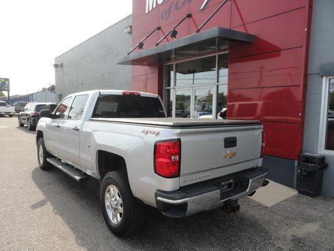 Used 2015 Chevrolet Silverado 2500 LT w/ LT Convenience Package AWD/4WD image 7