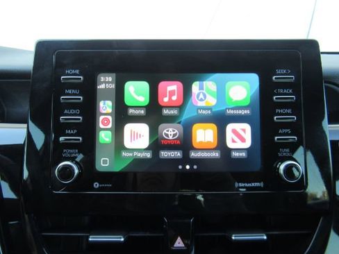 Used 2023 Toyota Camry SE image 42