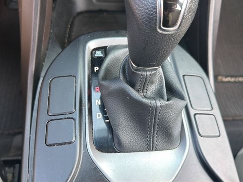 Used 2017 Hyundai Santa Fe Sport FWD image 13