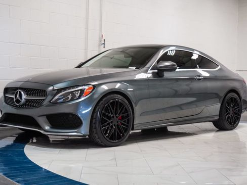 Used 2017 Mercedes-Benz C 300 Coupe image 4