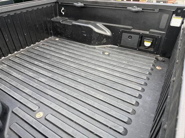 Used 2020 Toyota Tacoma TRD Off-Road AWD/4WD image 6