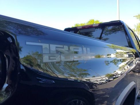 Used 2025 Chevrolet Silverado 2500 LTZ w/ Trail Boss Package image 9