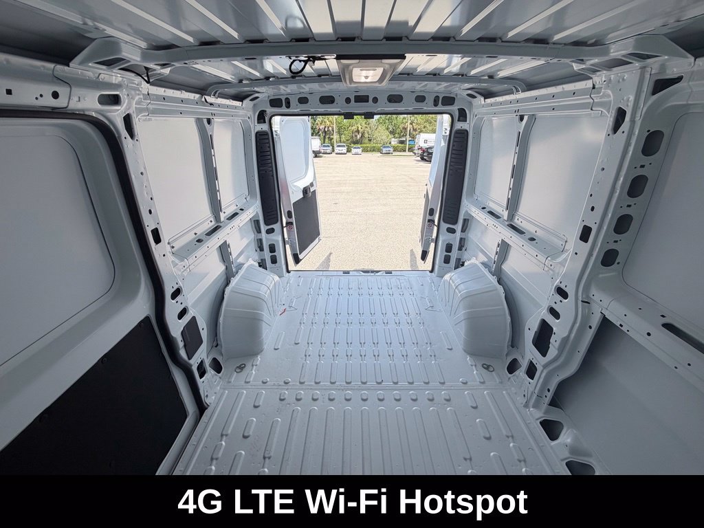 New 2026 RAM ProMaster 2500 w/ Premium Convenience Group FWD image 37