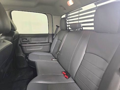 Used 2022 RAM 1500 Tradesman w/ Chrome Appearance Group AWD/4WD image 4