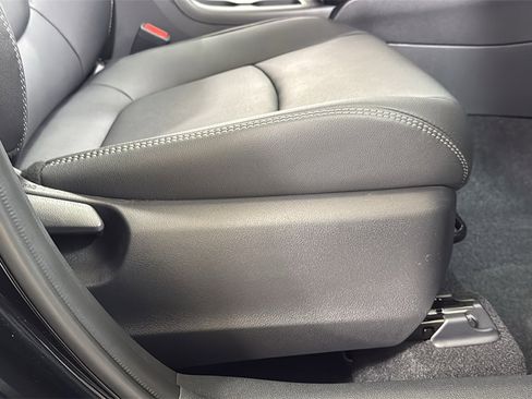 New 2026 Toyota Corolla Cross XLE image 20