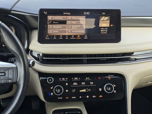 Used 2023 INFINITI QX60 Luxe w/ Performance Audio Package AWD/4WD image 16