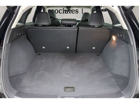 Used 2021 INFINITI QX50 Sensory image 30