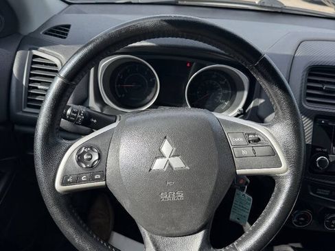 Used 2015 Mitsubishi Outlander Sport ES FWD image 10