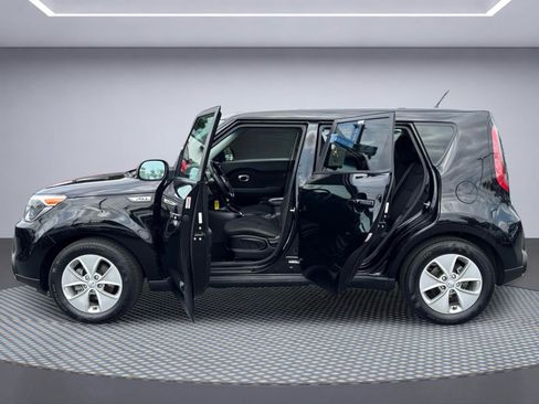 Used 2016 Kia Soul FWD image 13