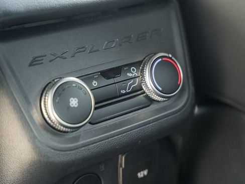 Used 2026 Ford Explorer ST-Line AWD/4WD image 43