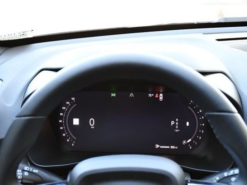 New 2026 Volvo XC40 B5 Ultra w/ Protection Package Premier image 25