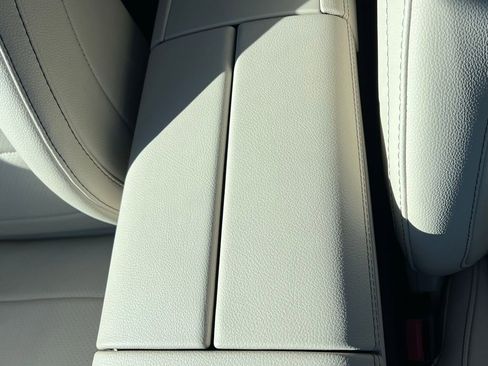 Certified 2023 Mercedes-Benz GLS 450 4MATIC image 34