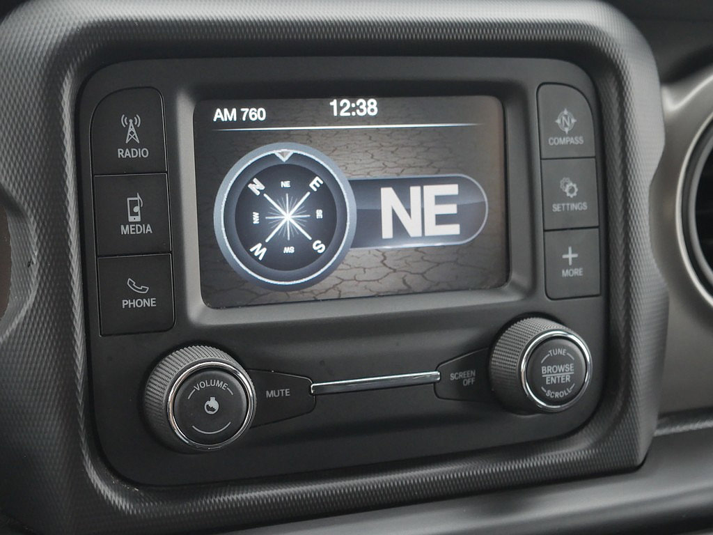 Used 2018 Jeep Wrangler Unlimited Sport AWD/4WD image 34