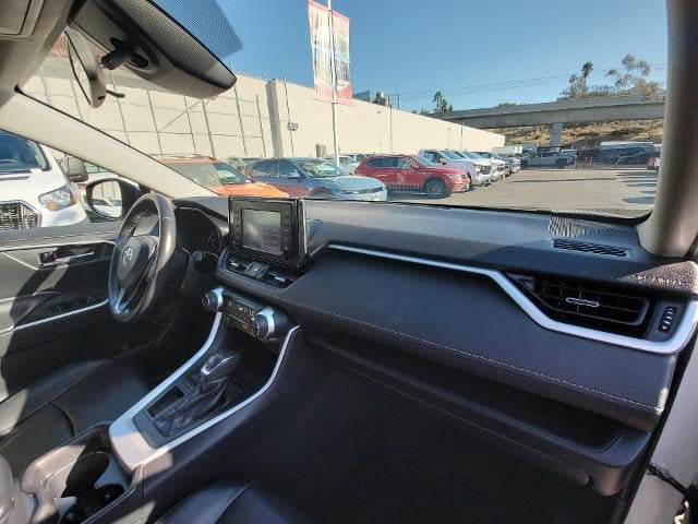 Used 2019 Toyota RAV4 XLE Premium w/ Carpet Mat Package FWD image 28