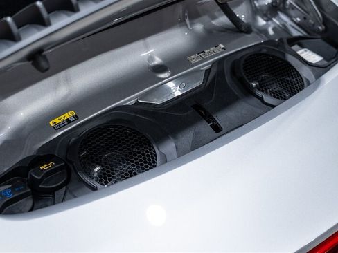 Used 2024 Porsche 911 Carrera T RWD image 41
