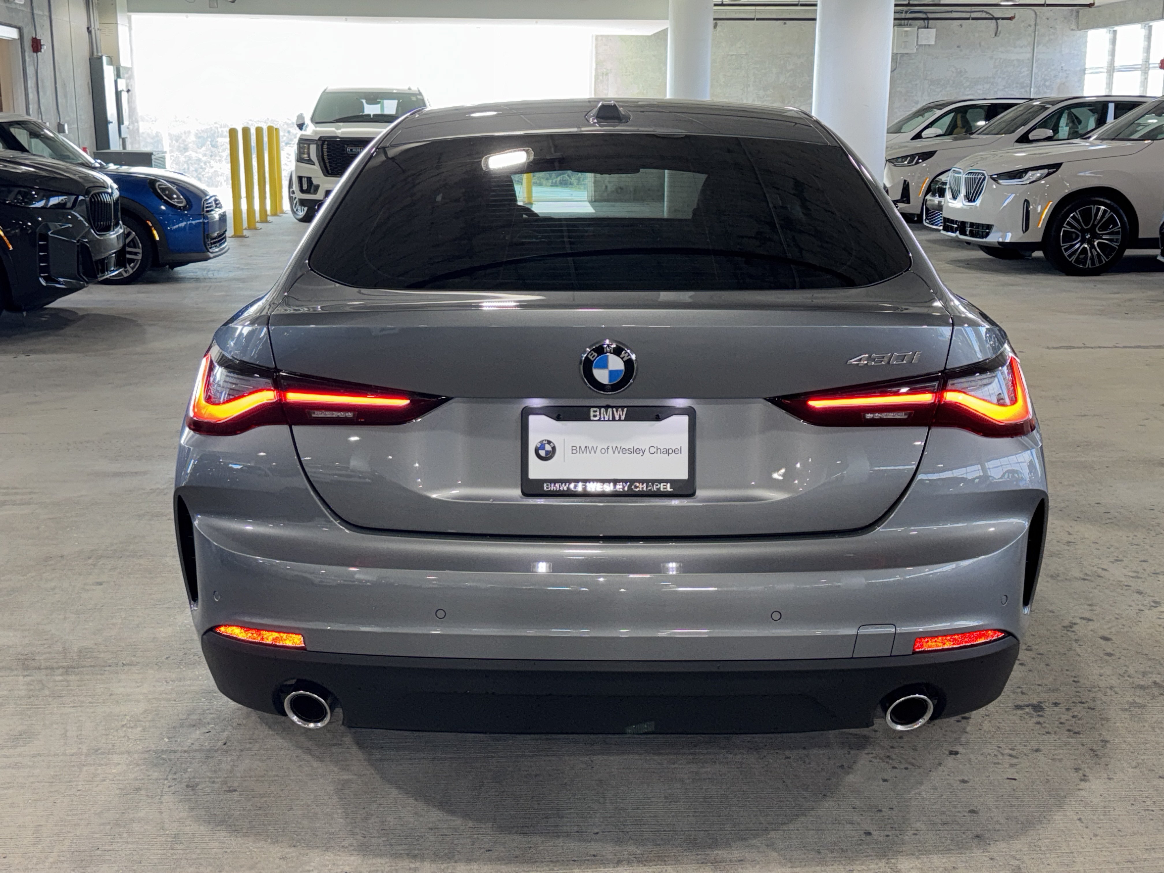 Used 2025 BMW 430i w/ Premium Package RWD image 7