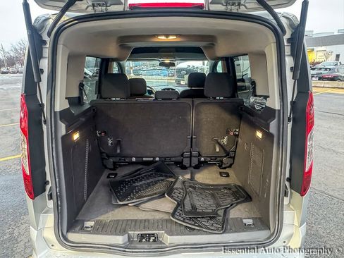 Used 2017 Ford Transit Connect XLT image 20
