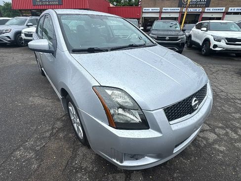 Used 2011 Nissan Sentra 2.0 SR w/ Convenience Pkg FWD image 3